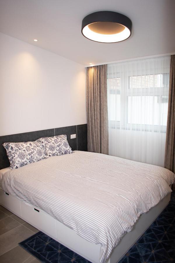 Luxury Cozy 2 Bdr Downtown Apt.5 บูดาเปสต์ ภายนอก รูปภาพ