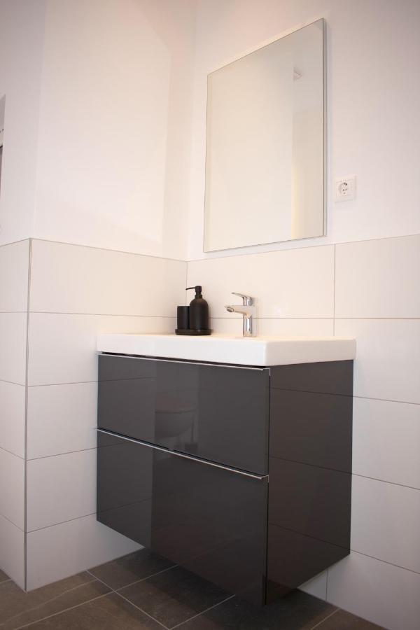 Luxury Cozy 2 Bdr Downtown Apt.5 บูดาเปสต์ ภายนอก รูปภาพ