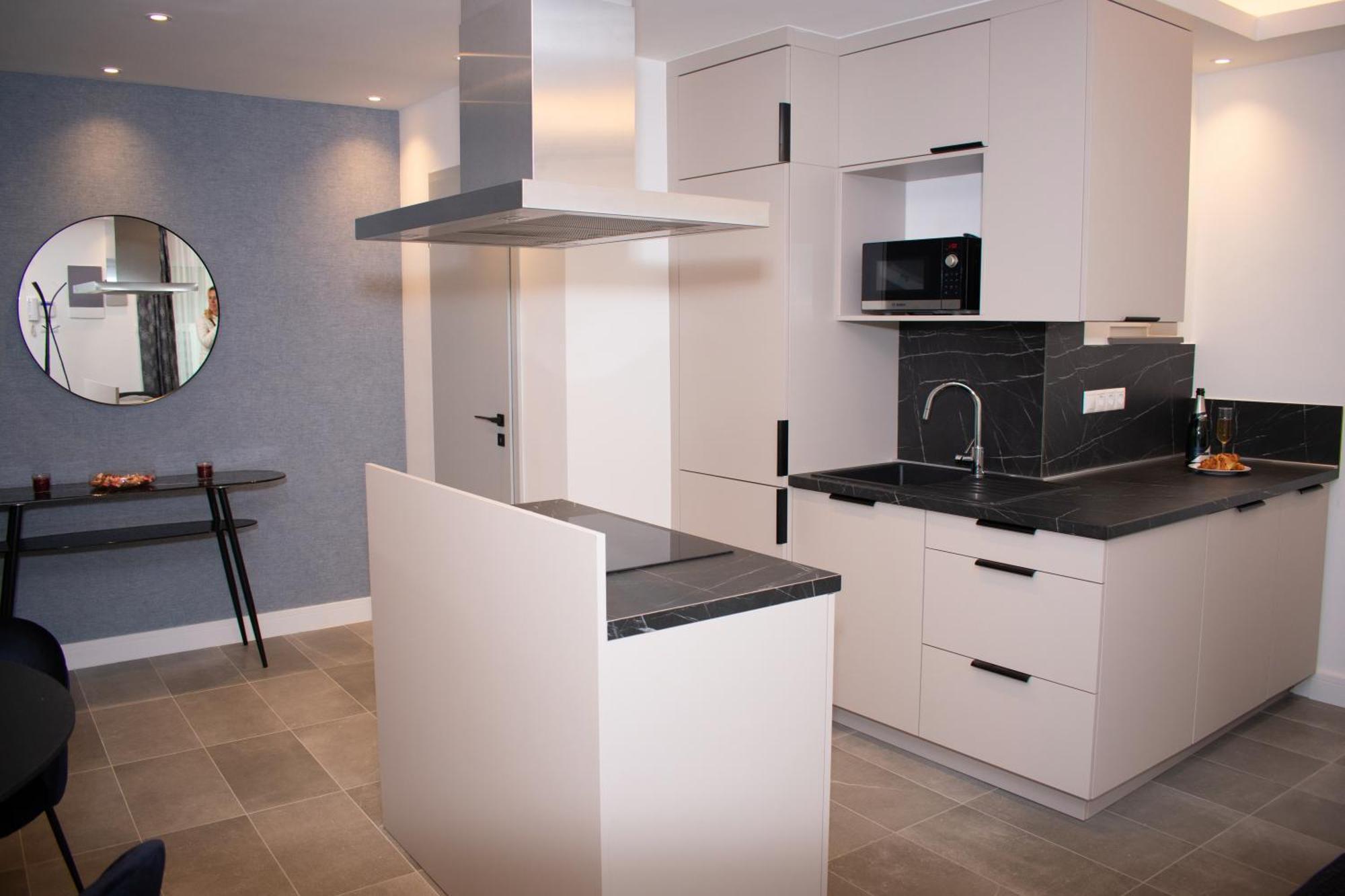 Luxury Cozy 2 Bdr Downtown Apt.5 บูดาเปสต์ ภายนอก รูปภาพ