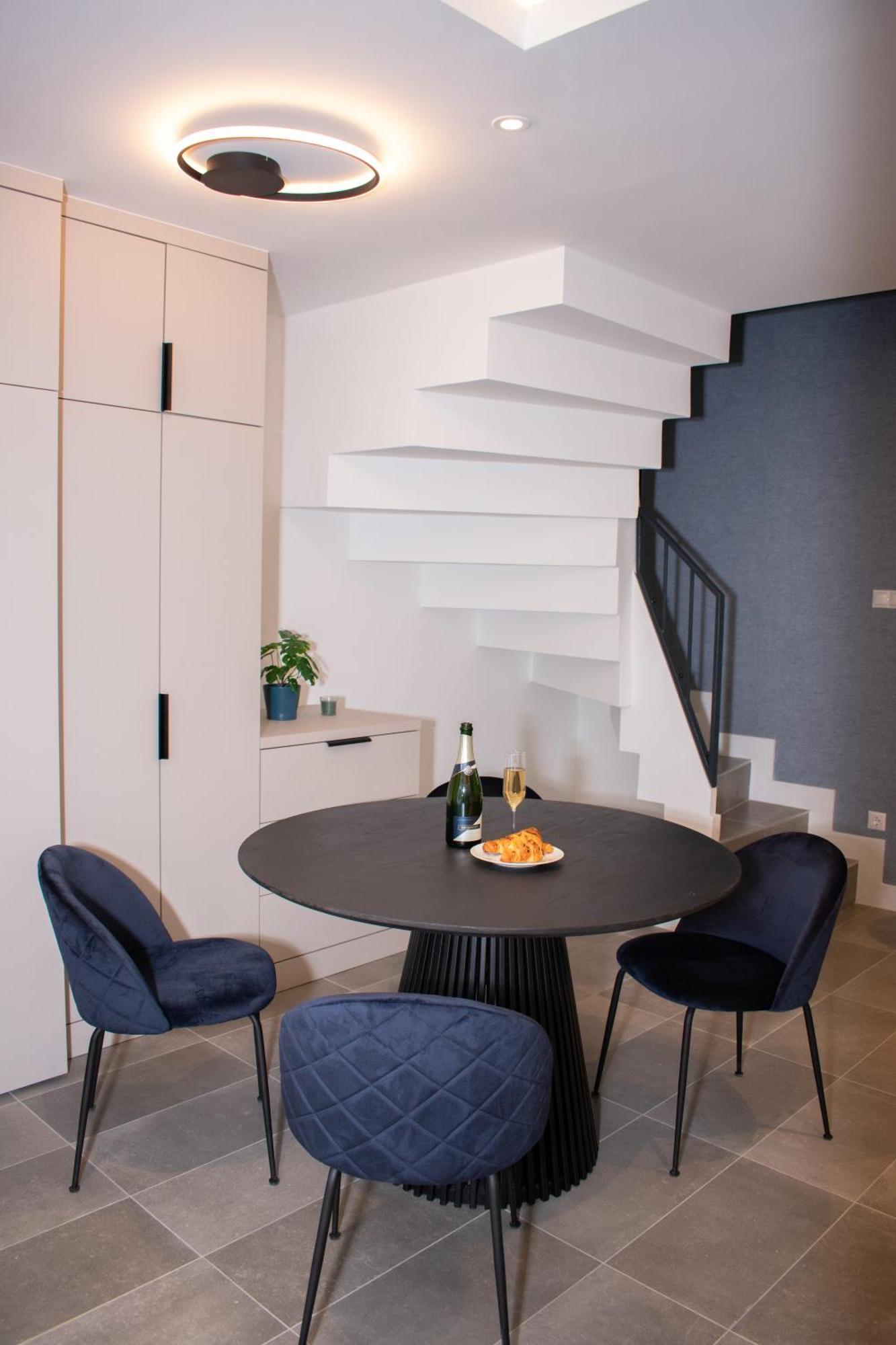 Luxury Cozy 2 Bdr Downtown Apt.5 บูดาเปสต์ ภายนอก รูปภาพ